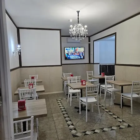 Modena Hotel فندق 3*