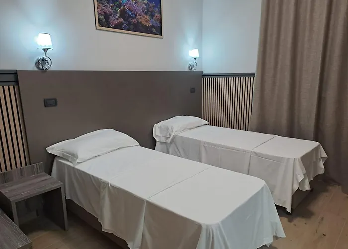 Modena Hotel 호텔 모데나