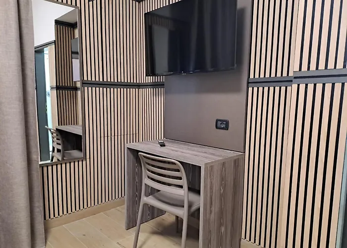 Modena Hotel Hotel 3*